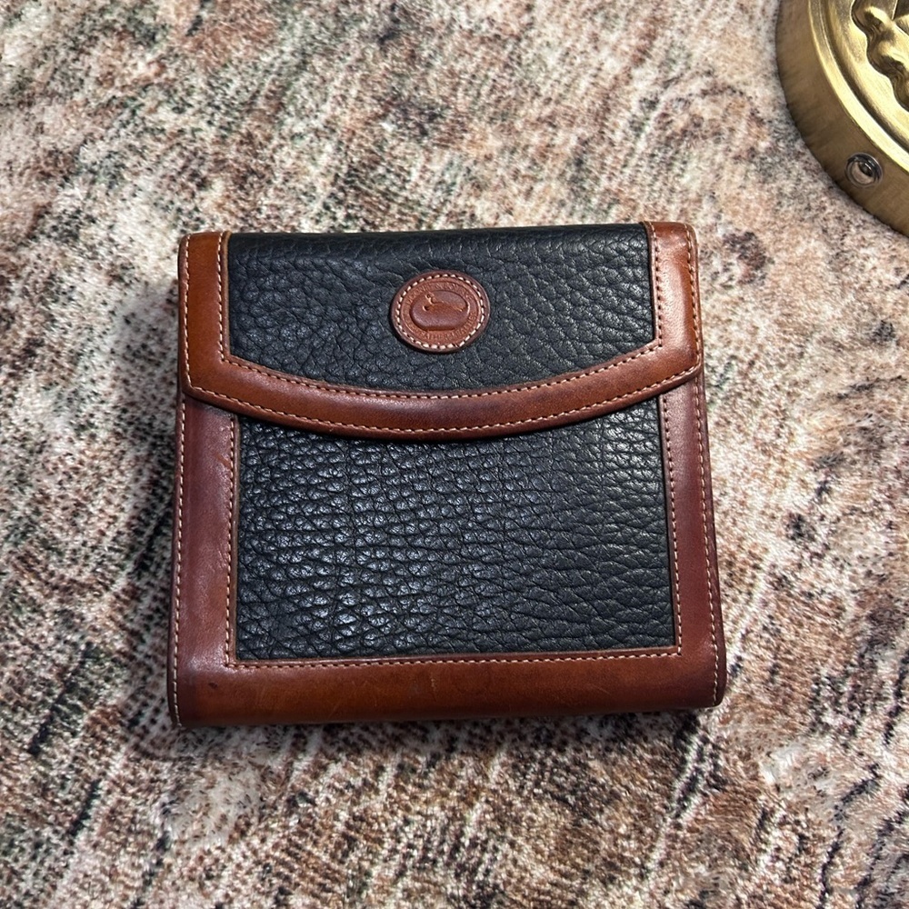 VTG DOONEY BOURKE AWL NAVY/ BRIT TAN FRENCH WALLET KISS LOCK COIN POCKET CARD - Picture 3 of 11
